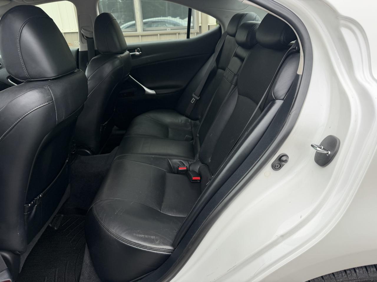 Lexus IS 250 4dr Sport Sdn Auto AWD 2008