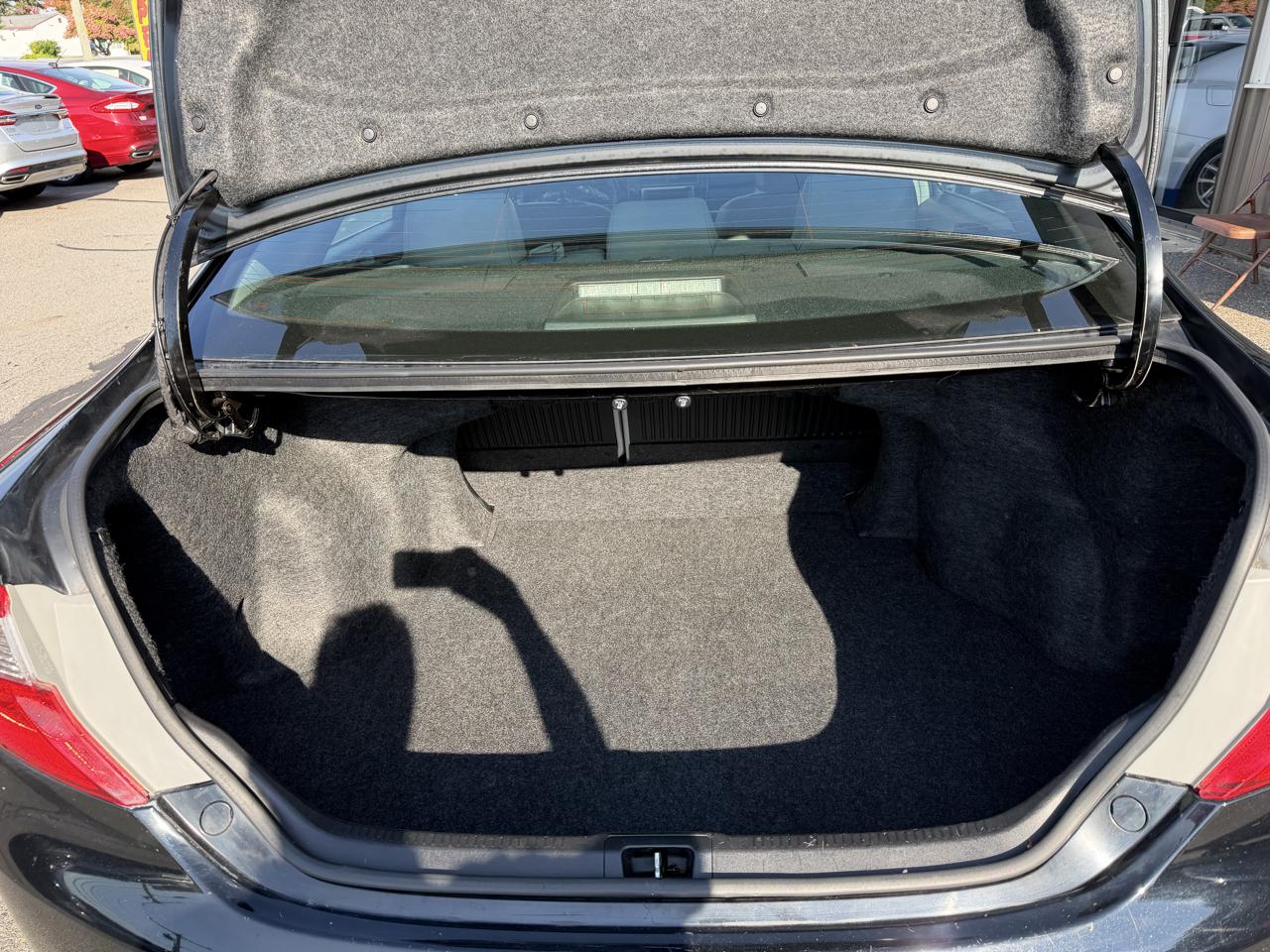 Toyota Camry XLE V6 2013