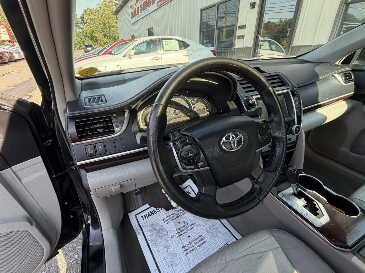 Toyota Camry XLE V6 2013
