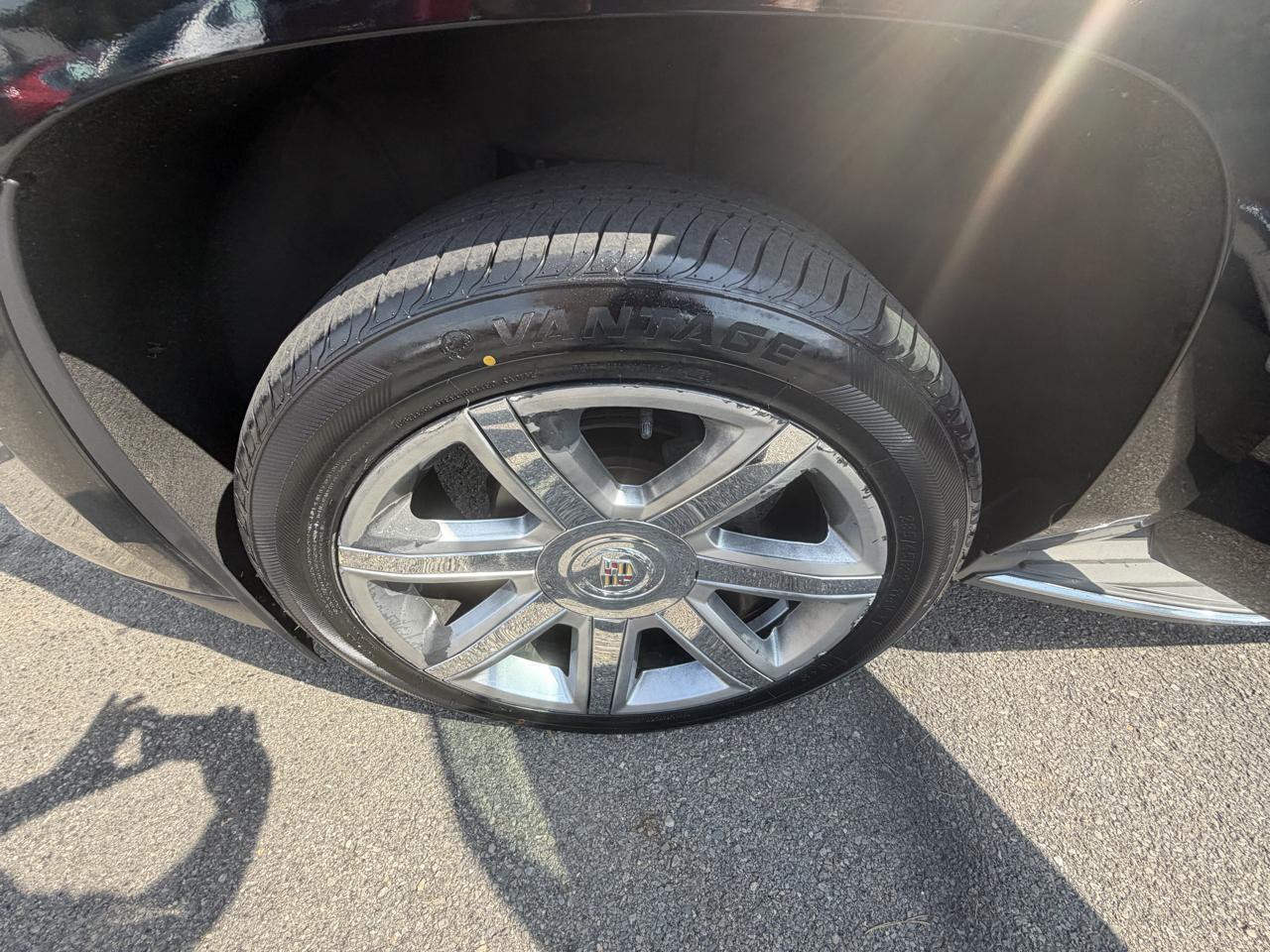 Cadillac Escalade 4WD 4dr Luxury 2015