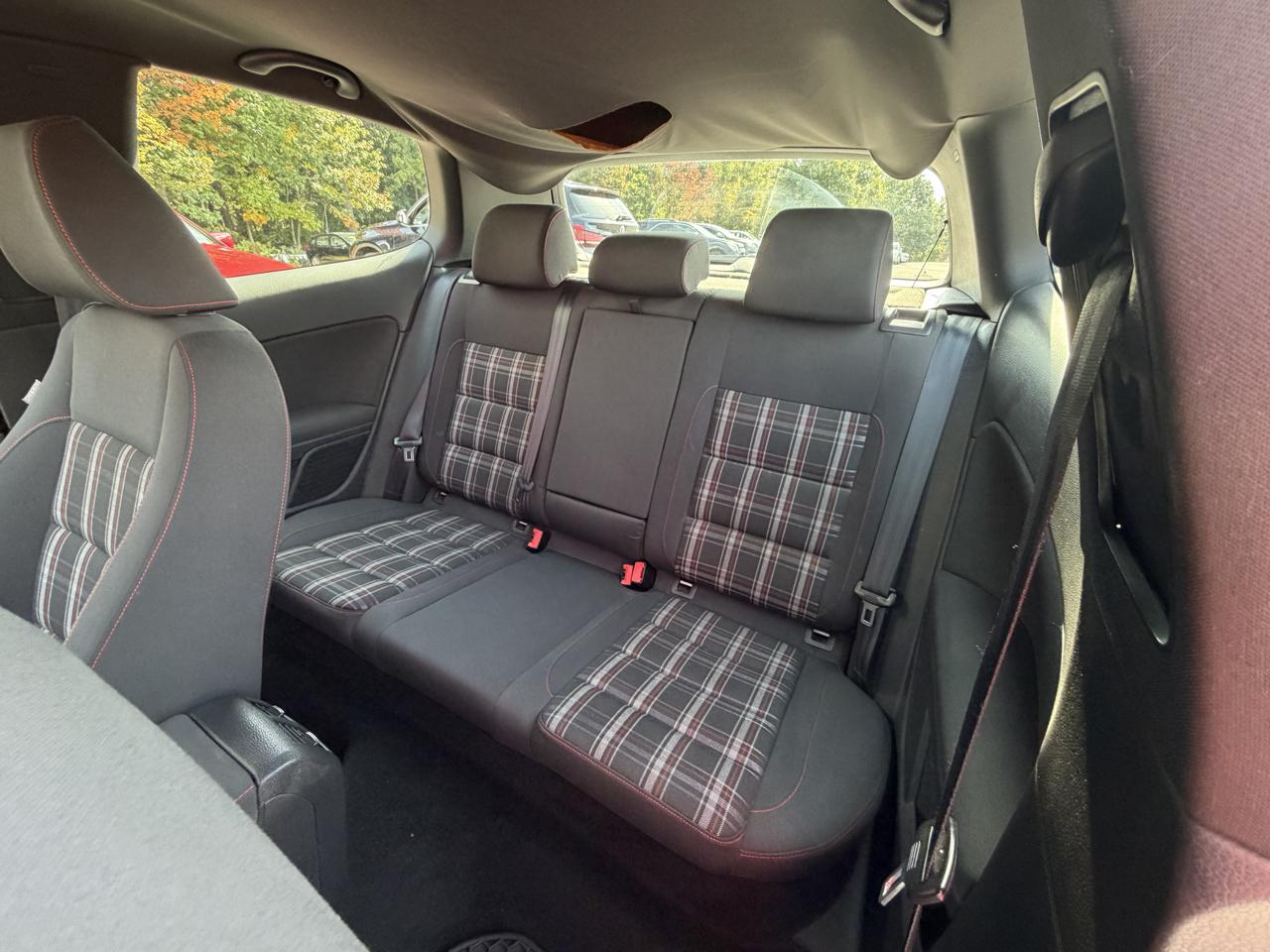 Volkswagen GTI 2dr HB Man 2011