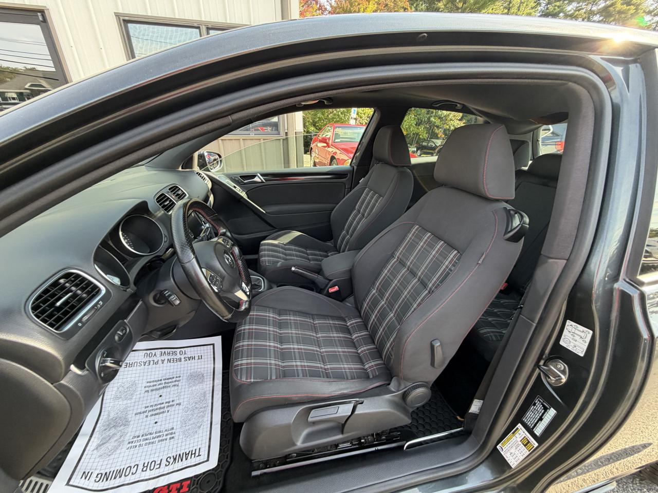 Volkswagen GTI 2dr HB Man 2011