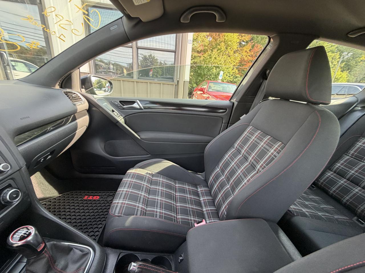 Volkswagen GTI 2dr HB Man 2011