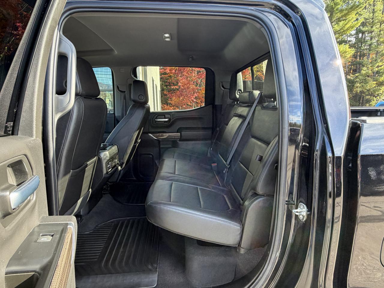 Chevrolet Silverado 1500 4WD Crew Cab 147" RST 2020