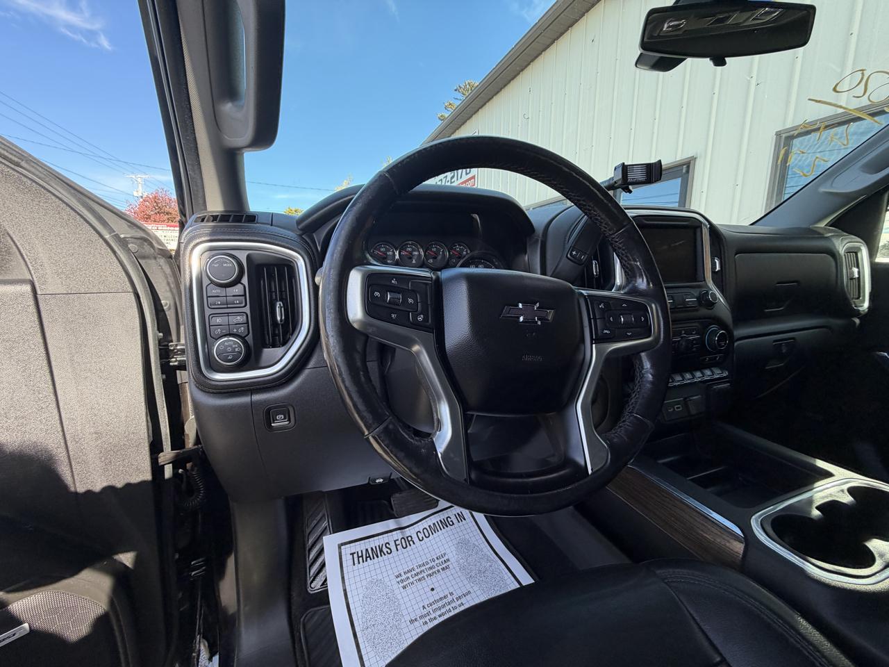 Chevrolet Silverado 1500 4WD Crew Cab 147" RST 2020