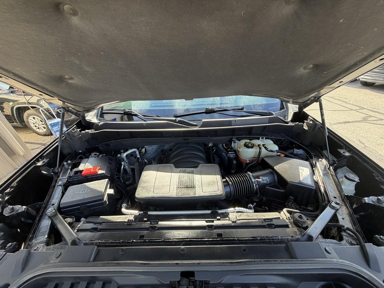 Chevrolet Silverado 1500 4WD Crew Cab 147" RST 2020