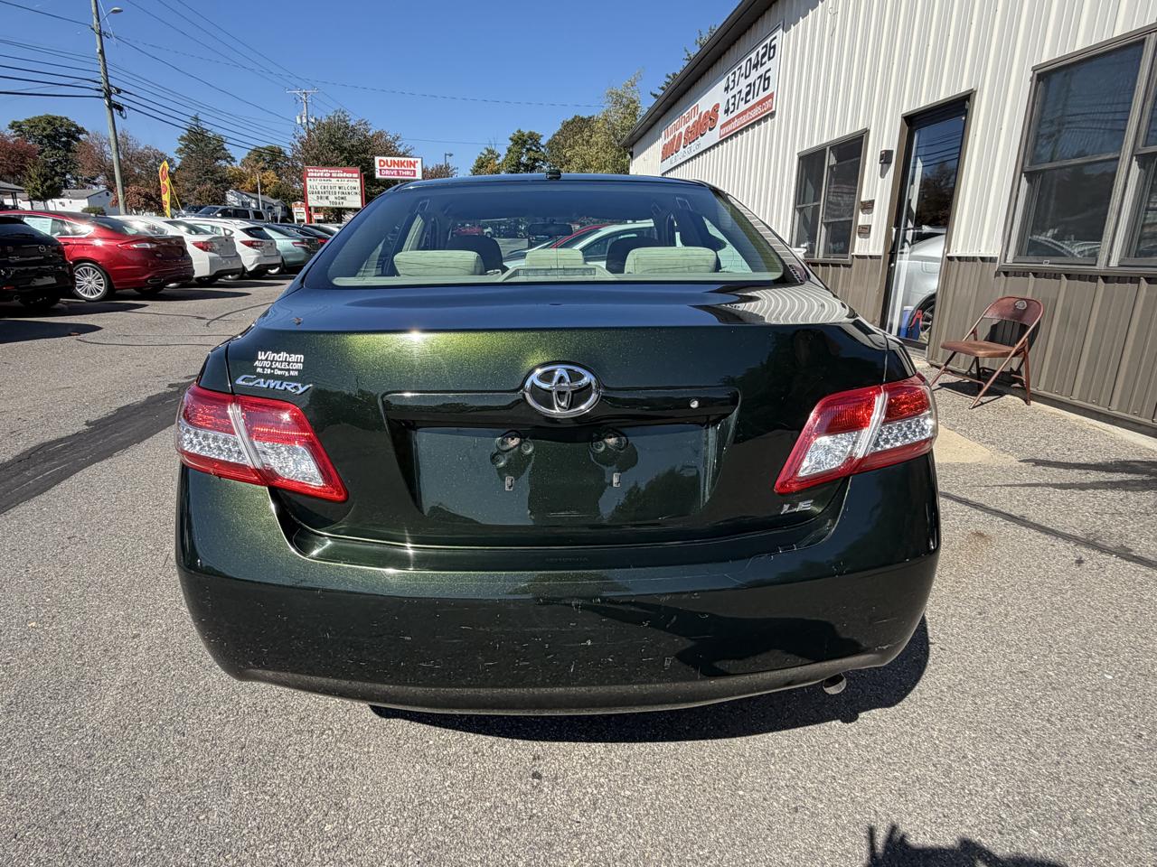 Toyota Camry LE 2010