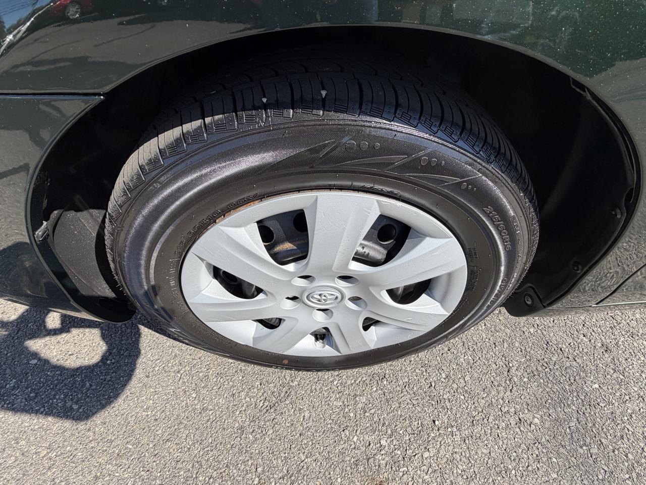 Toyota Camry LE 2010