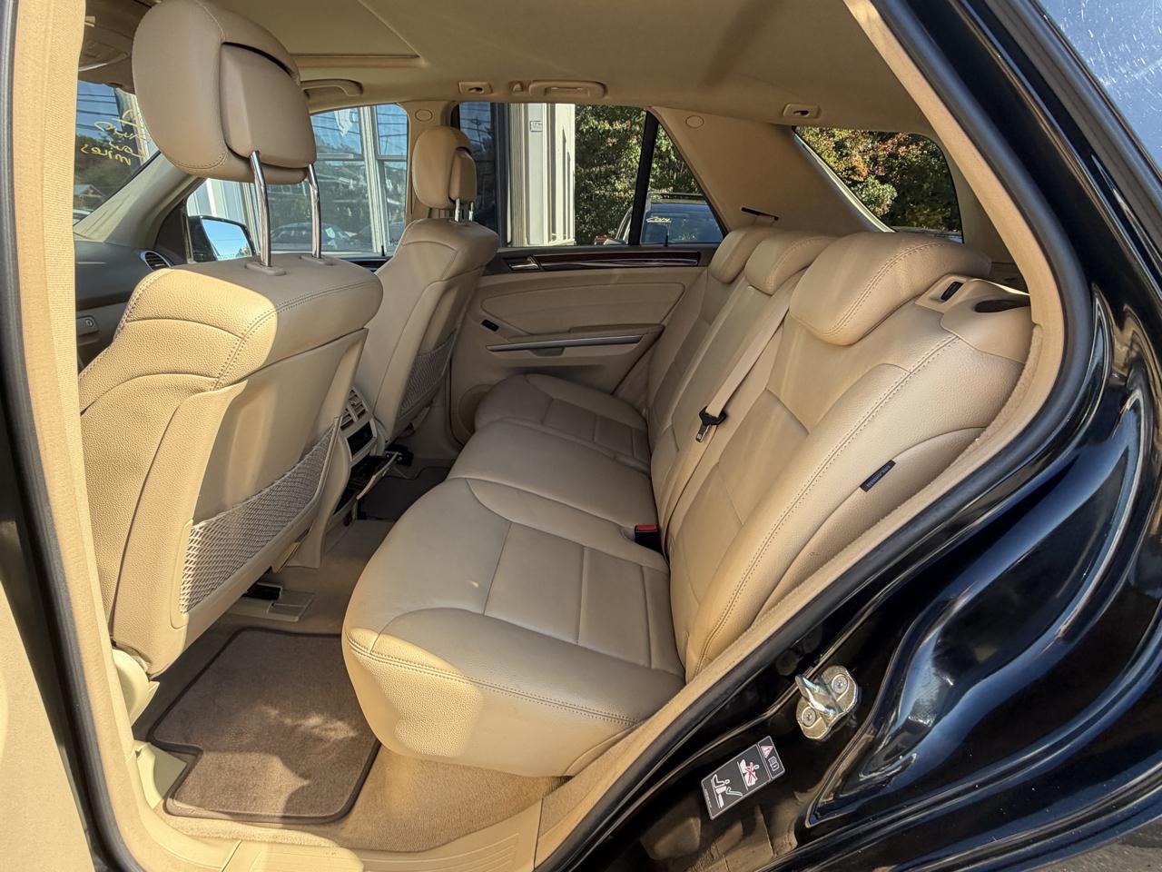 Mercedes-Benz M-Class 4MATIC 4dr ML 350 2011