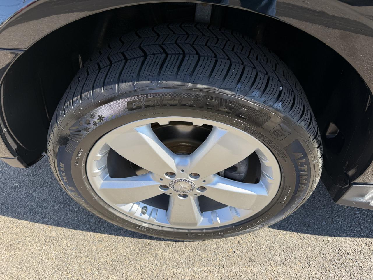 Mercedes-Benz M-Class 4MATIC 4dr ML 350 2011