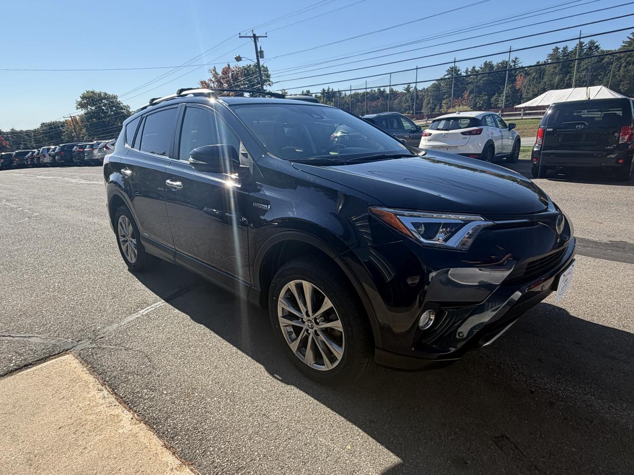 Toyota RAV4 Hybrid Limited AWD (Natl) 2018