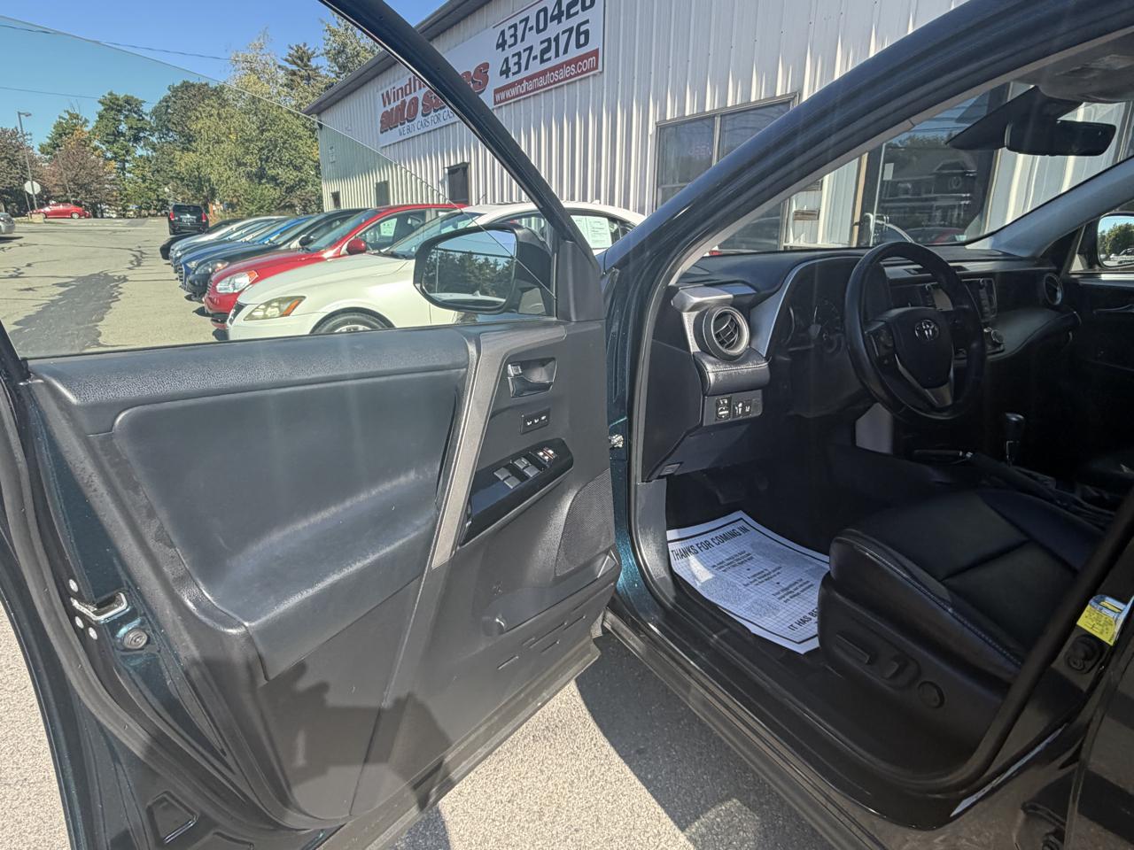 Toyota RAV4 Hybrid Limited AWD (Natl) 2018