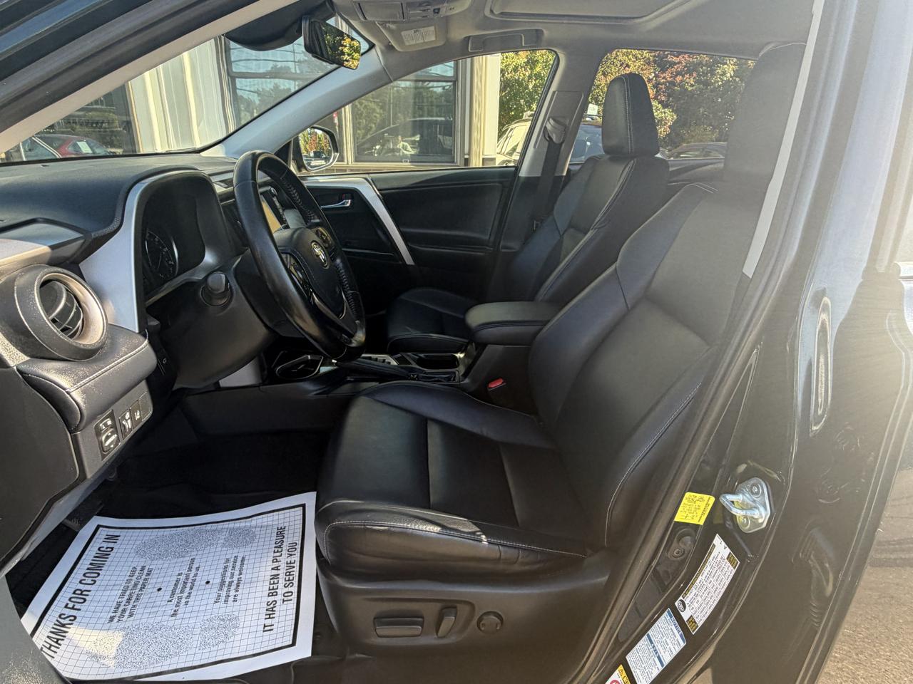 Toyota RAV4 Hybrid Limited AWD (Natl) 2018