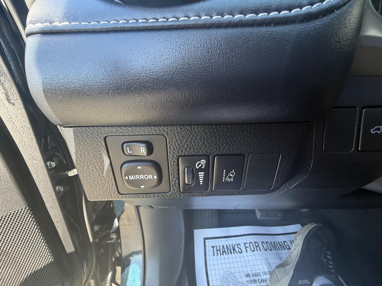 Toyota RAV4 Hybrid Limited AWD (Natl) 2018