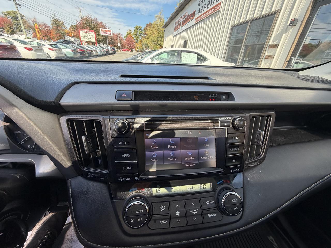 Toyota RAV4 XLE AWD (Natl) 2017