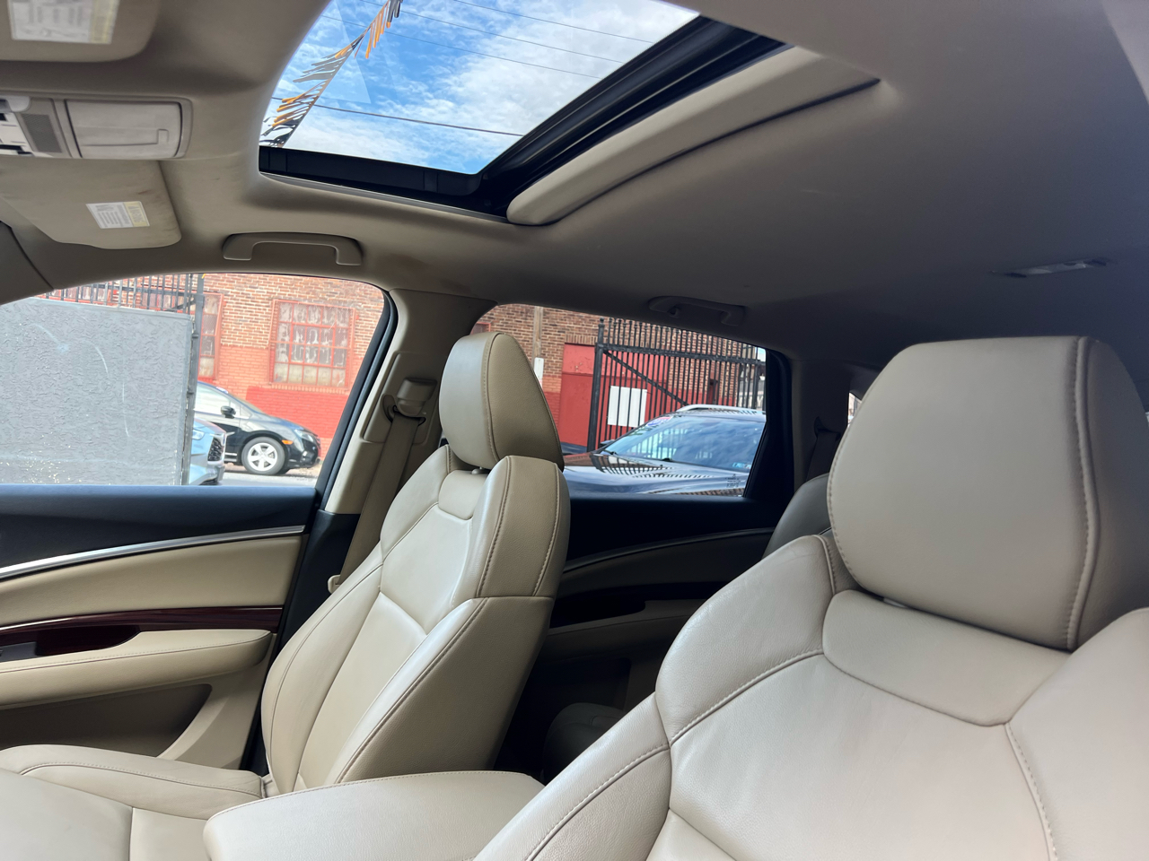 Acura MDX SH-AWD 6-Spd AT w/Tech Package 2014 Acura MDX SH-AWD 6-Spd AT w/Tech Package 2014