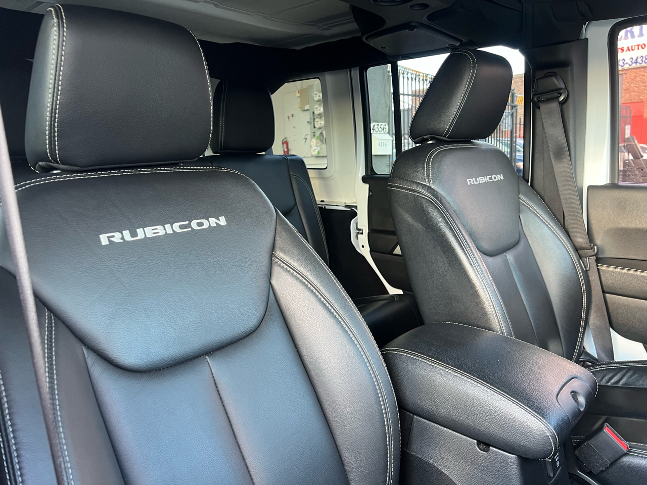 Jeep Wrangler Unlimited Rubicon 4WD 2017 Jeep Wrangler Unlimited Rubicon 4WD 2017