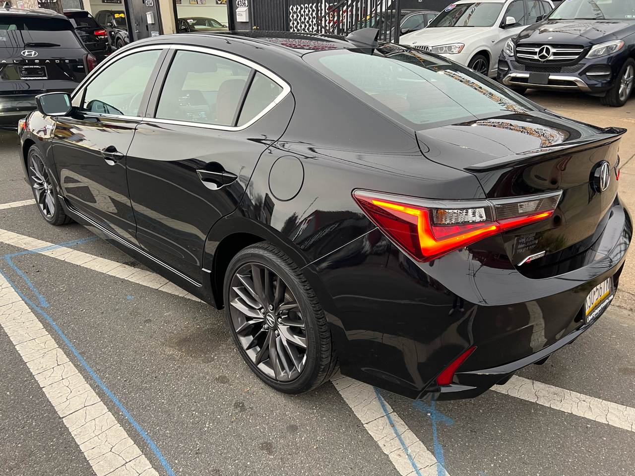 2022 Acura ILX Premium Technology A-Spec photo 4