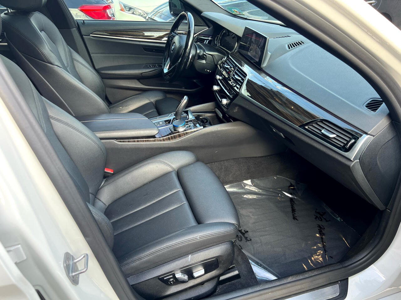 BMW 5-Series 530i xDrive 2018