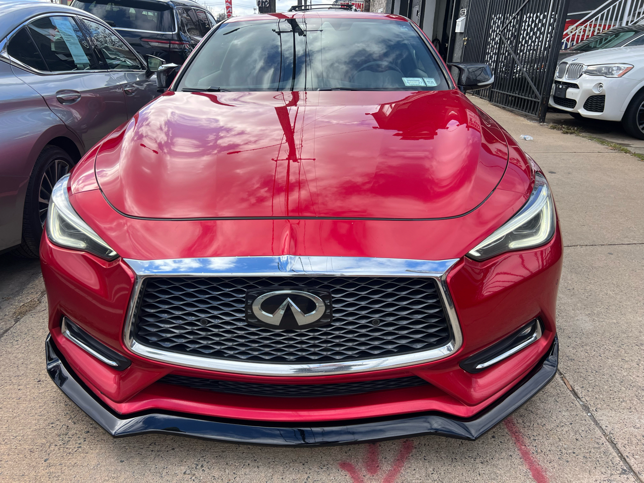 Infiniti Q60 Red Sport 400 AWD 2017