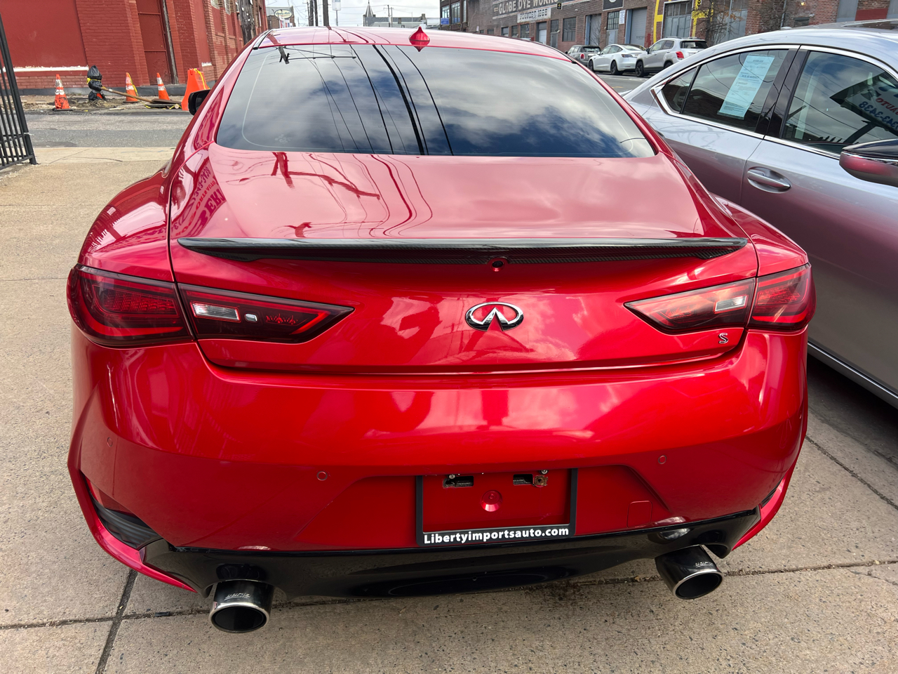 Infiniti Q60 Red Sport 400 AWD 2017