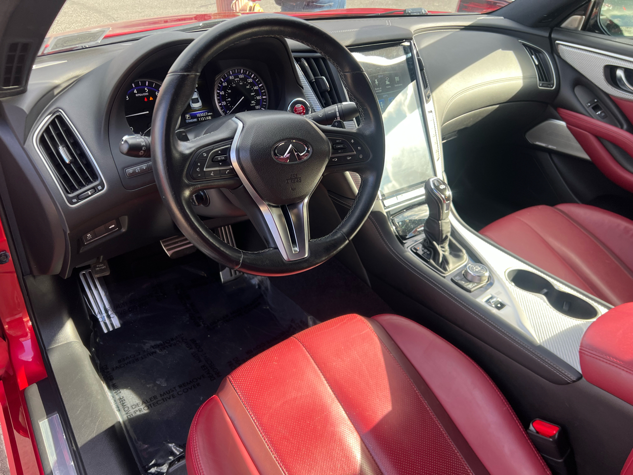 Infiniti Q60 Red Sport 400 AWD 2017