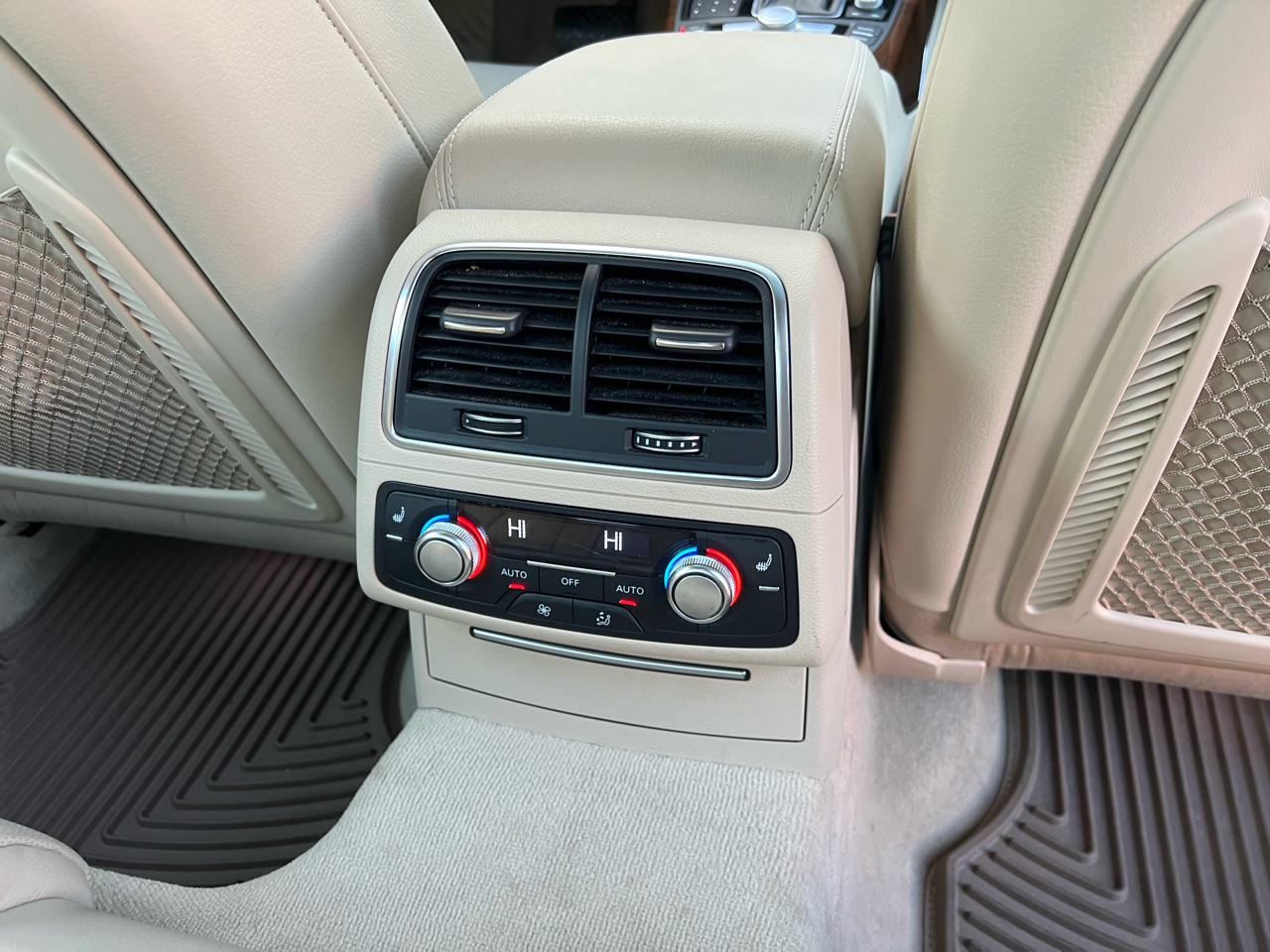 Audi A6 4dr Sdn quattro 3.0T Prestige 2017