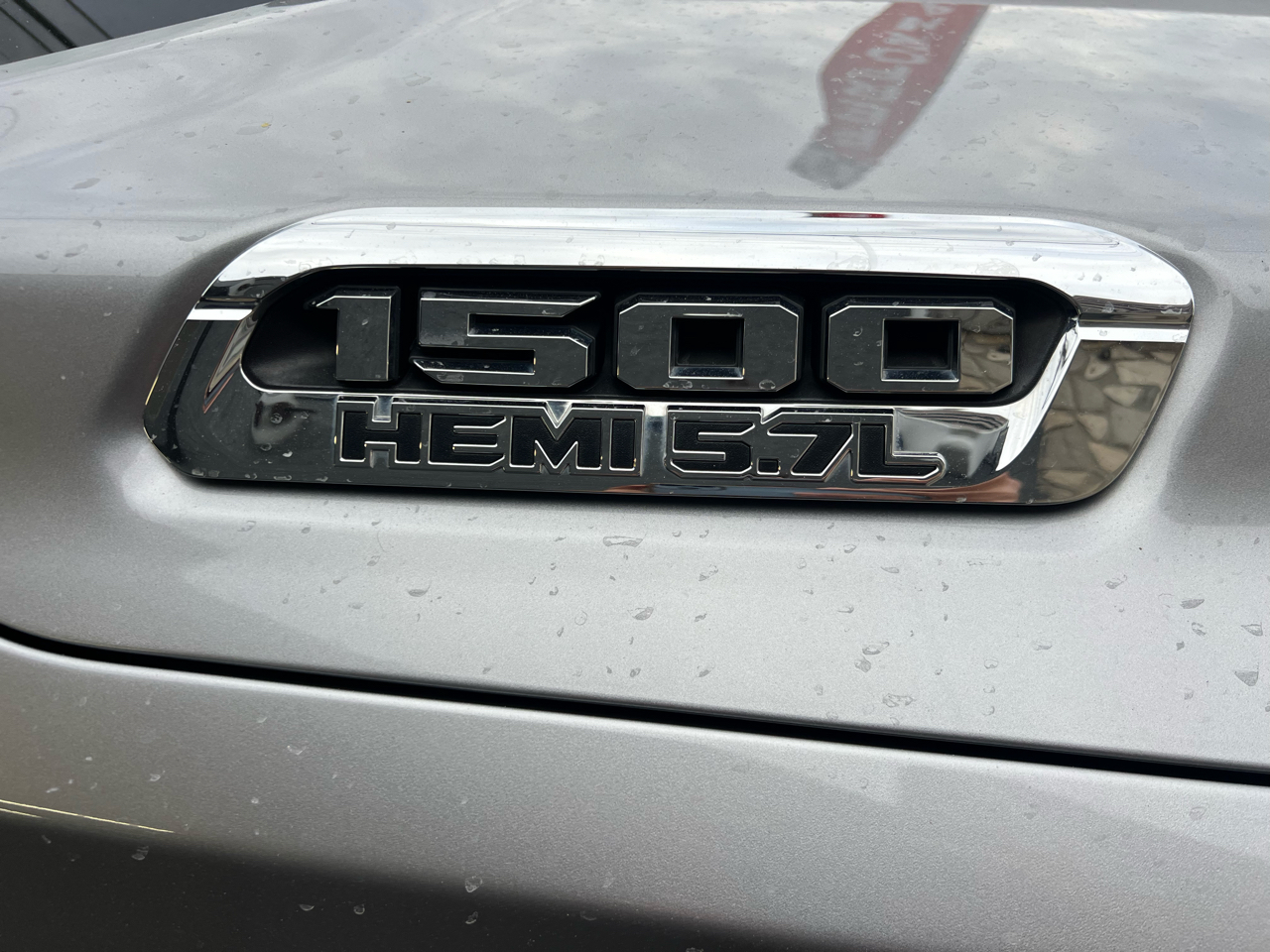 RAM 1500 Laramie Crew Cab SWB 4WD 2019