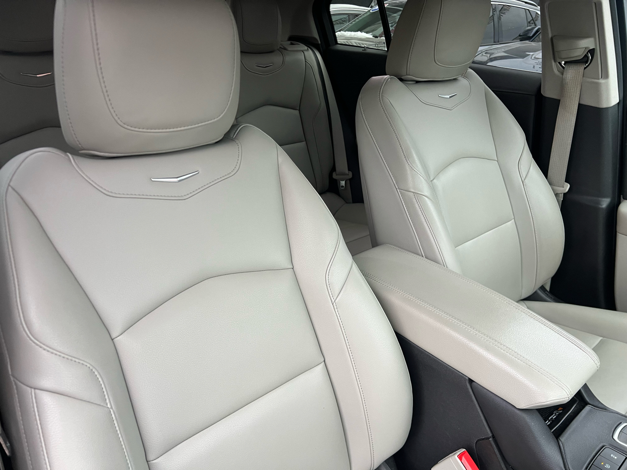 Cadillac XT4 Luxury AWD 2019