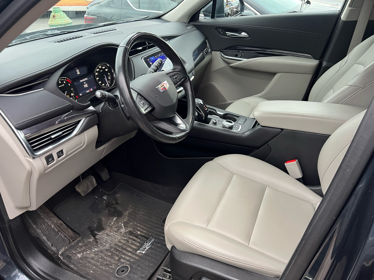 Cadillac XT4 Luxury AWD 2019