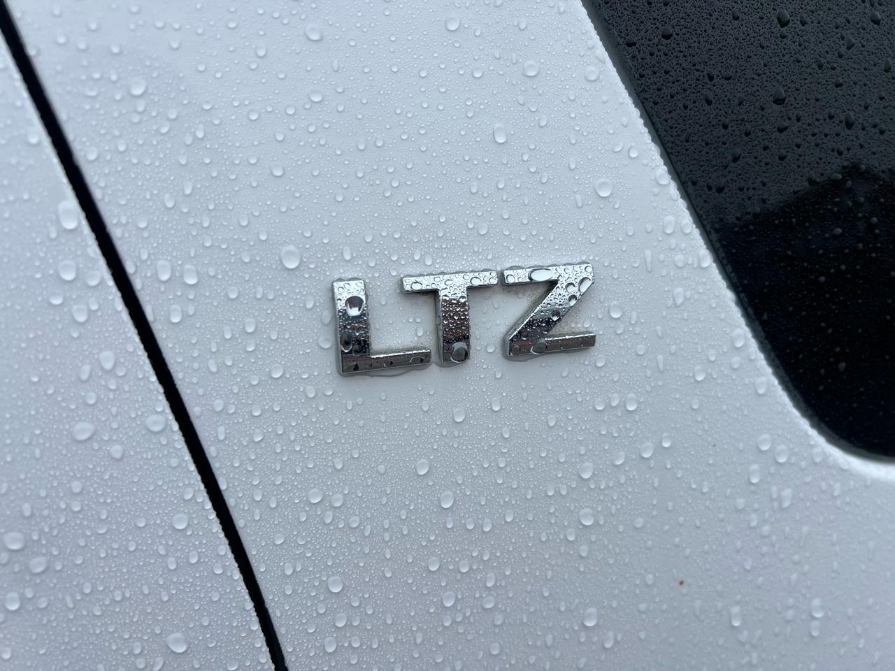 Chevrolet Tahoe LTZ 4WD 2010