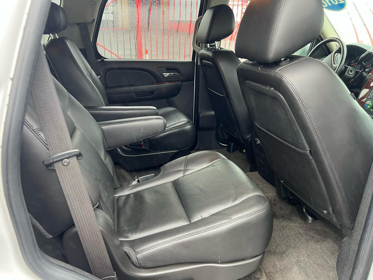 Chevrolet Tahoe LTZ 4WD 2010