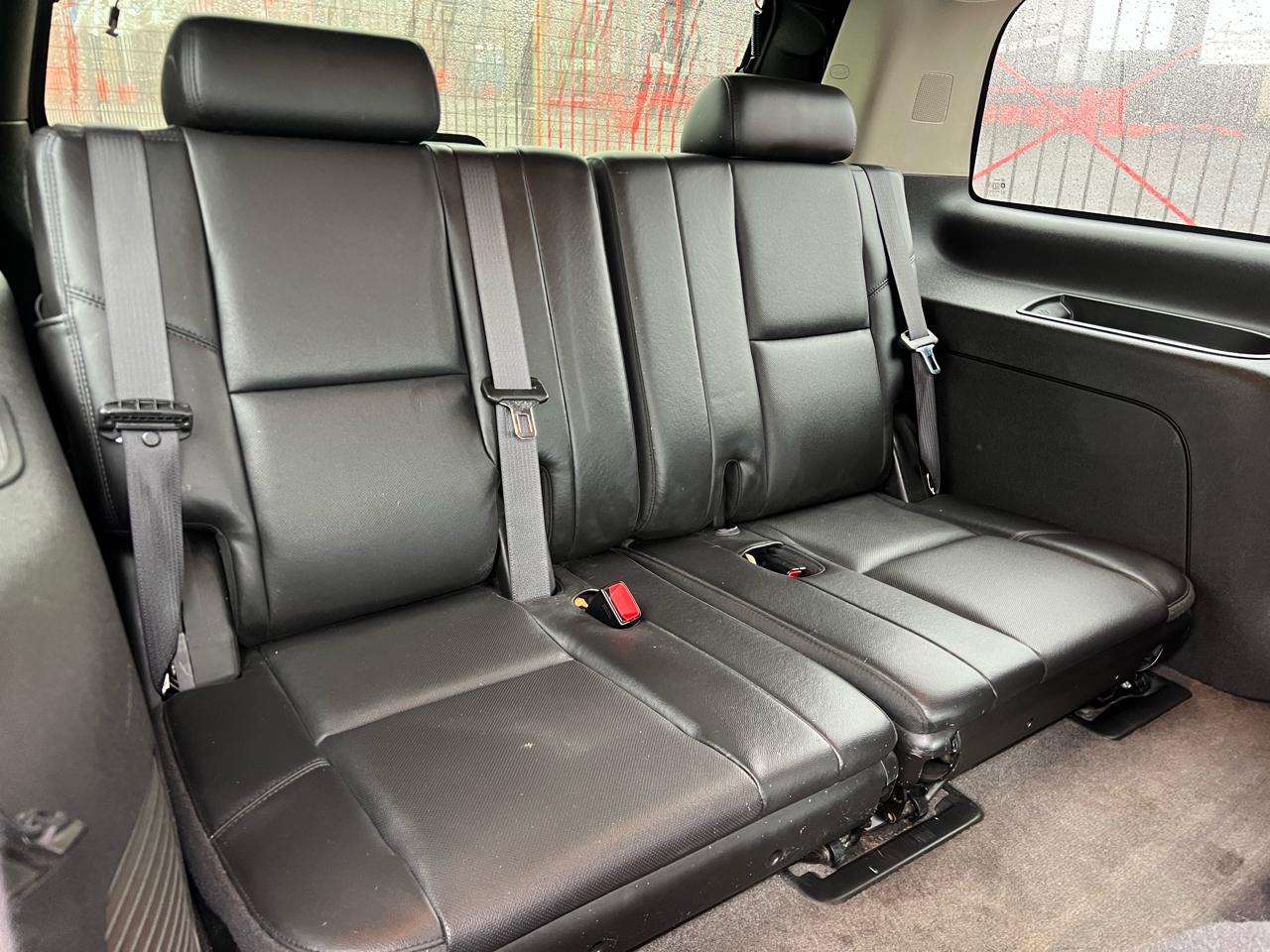 Chevrolet Tahoe LTZ 4WD 2010