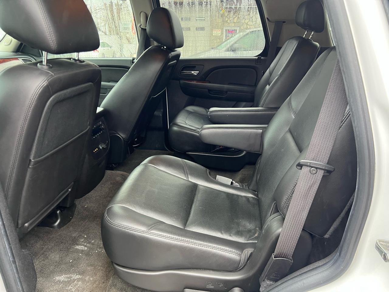 Chevrolet Tahoe LTZ 4WD 2010