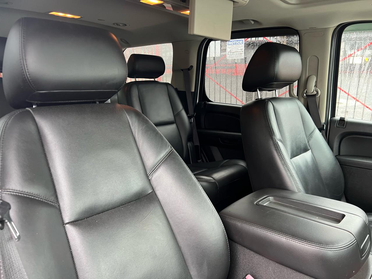 Chevrolet Tahoe LTZ 4WD 2010