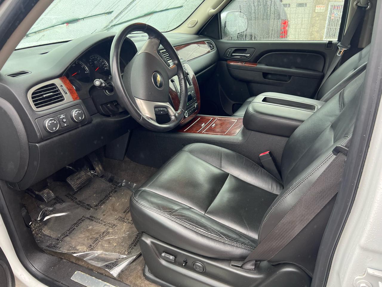 Chevrolet Tahoe LTZ 4WD 2010