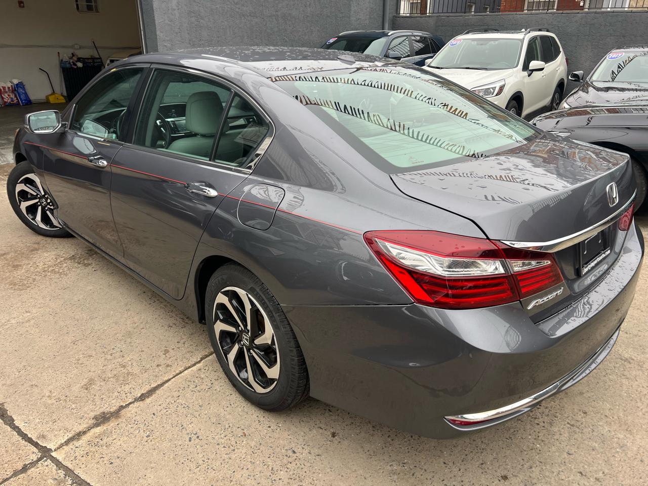 Honda Accord EX-L Sedan CVT 2016