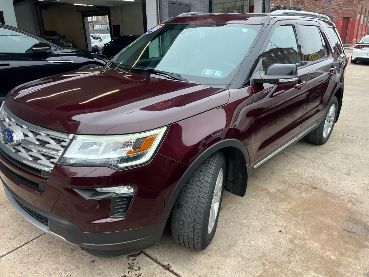 Ford Explorer XLT 4WD 2018