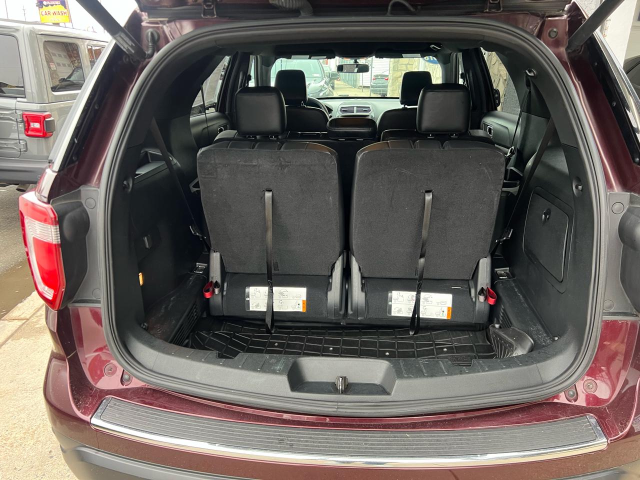 Ford Explorer XLT 4WD 2018