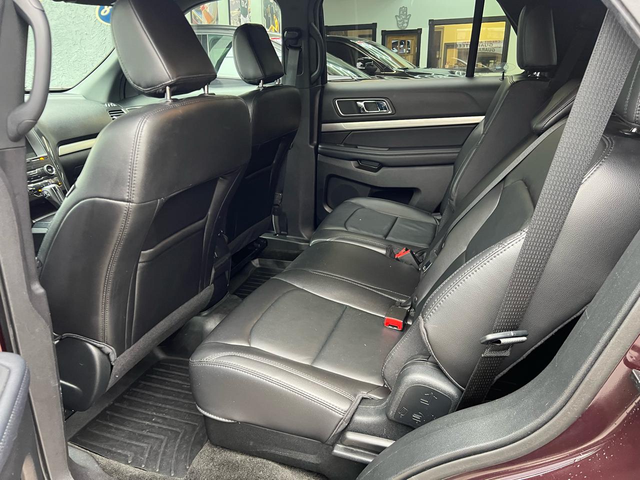 Ford Explorer XLT 4WD 2018