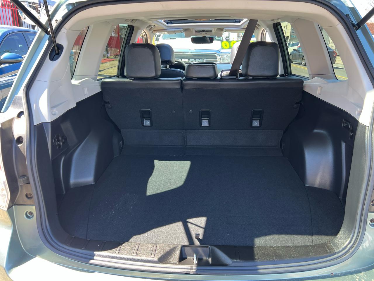 Subaru Forester 2.5i Touring 2017