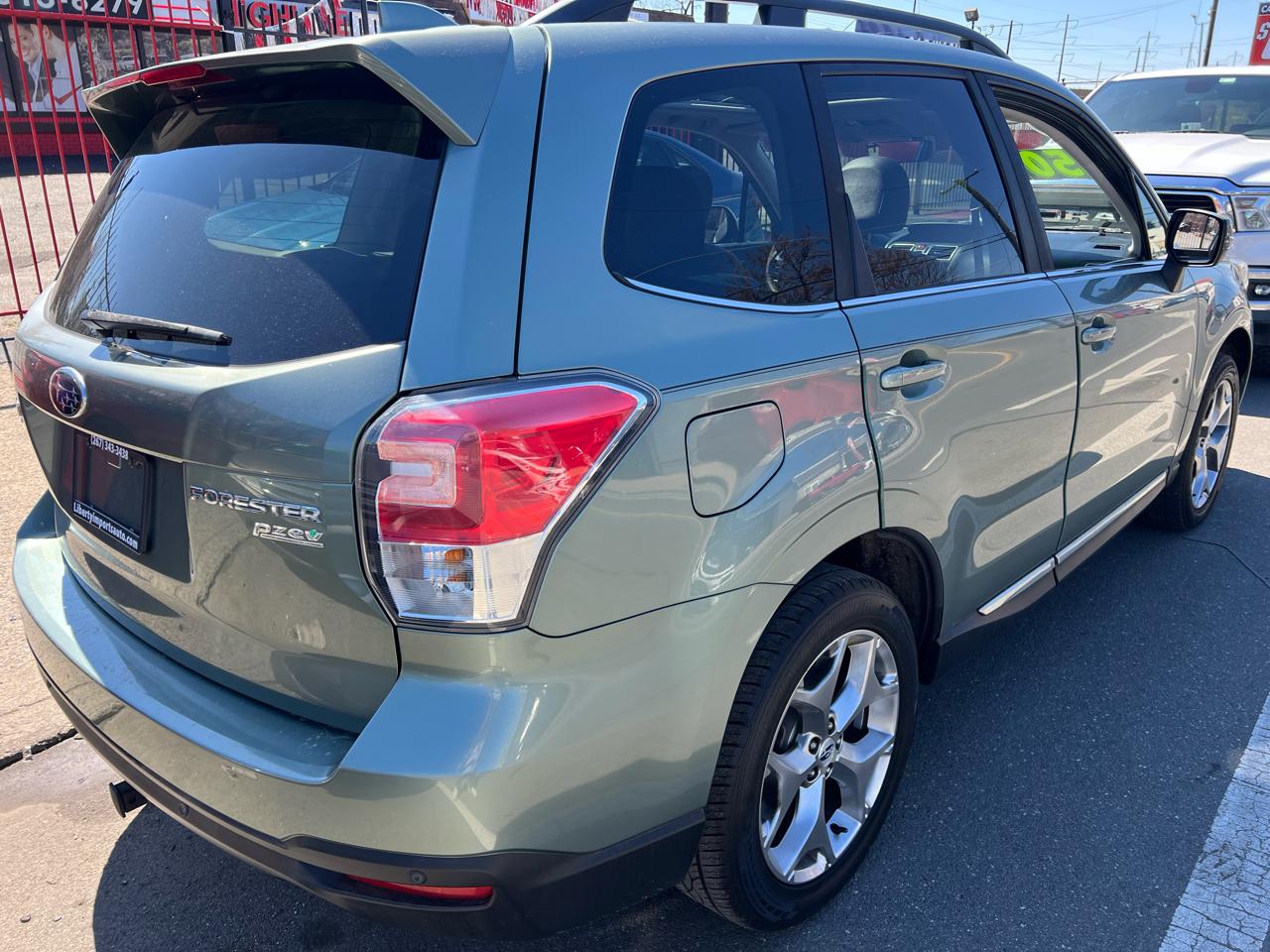 Subaru Forester 2.5i Touring 2017