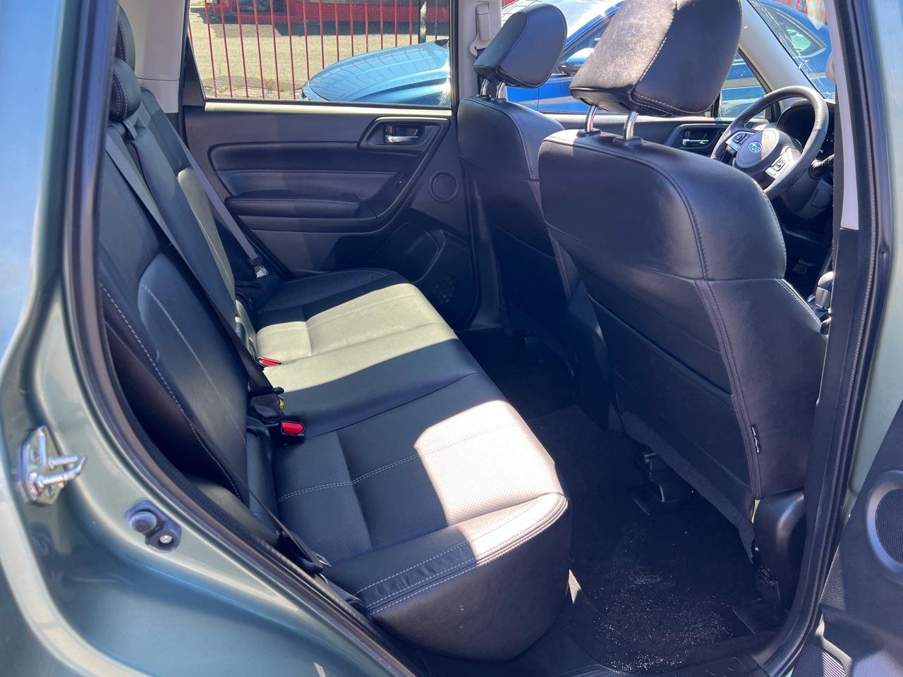 Subaru Forester 2.5i Touring 2017