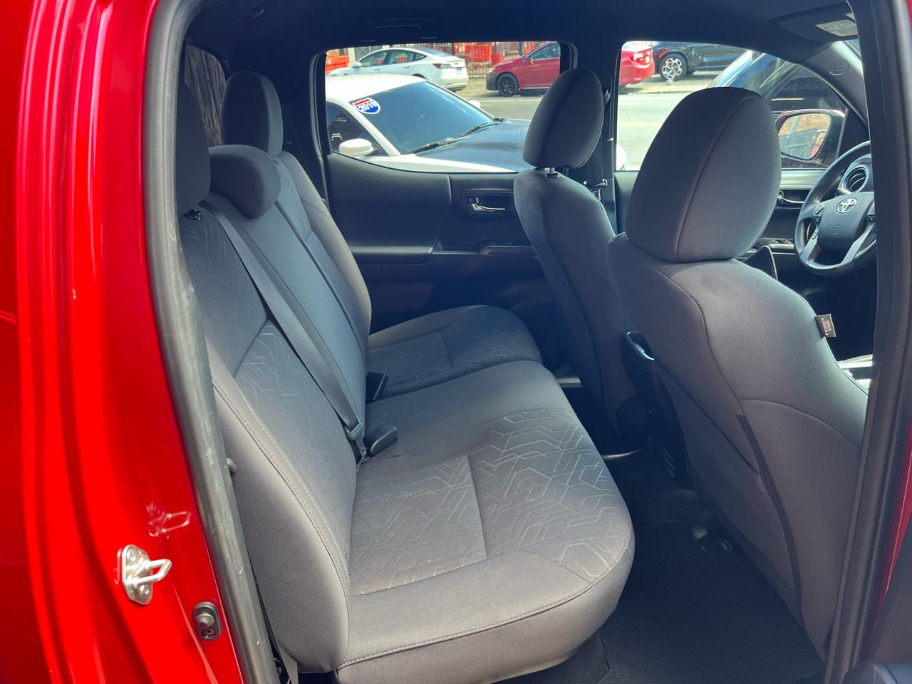 Toyota Tacoma SR5 Double Cab Super Long Bed V6 6AT 4WD 2017