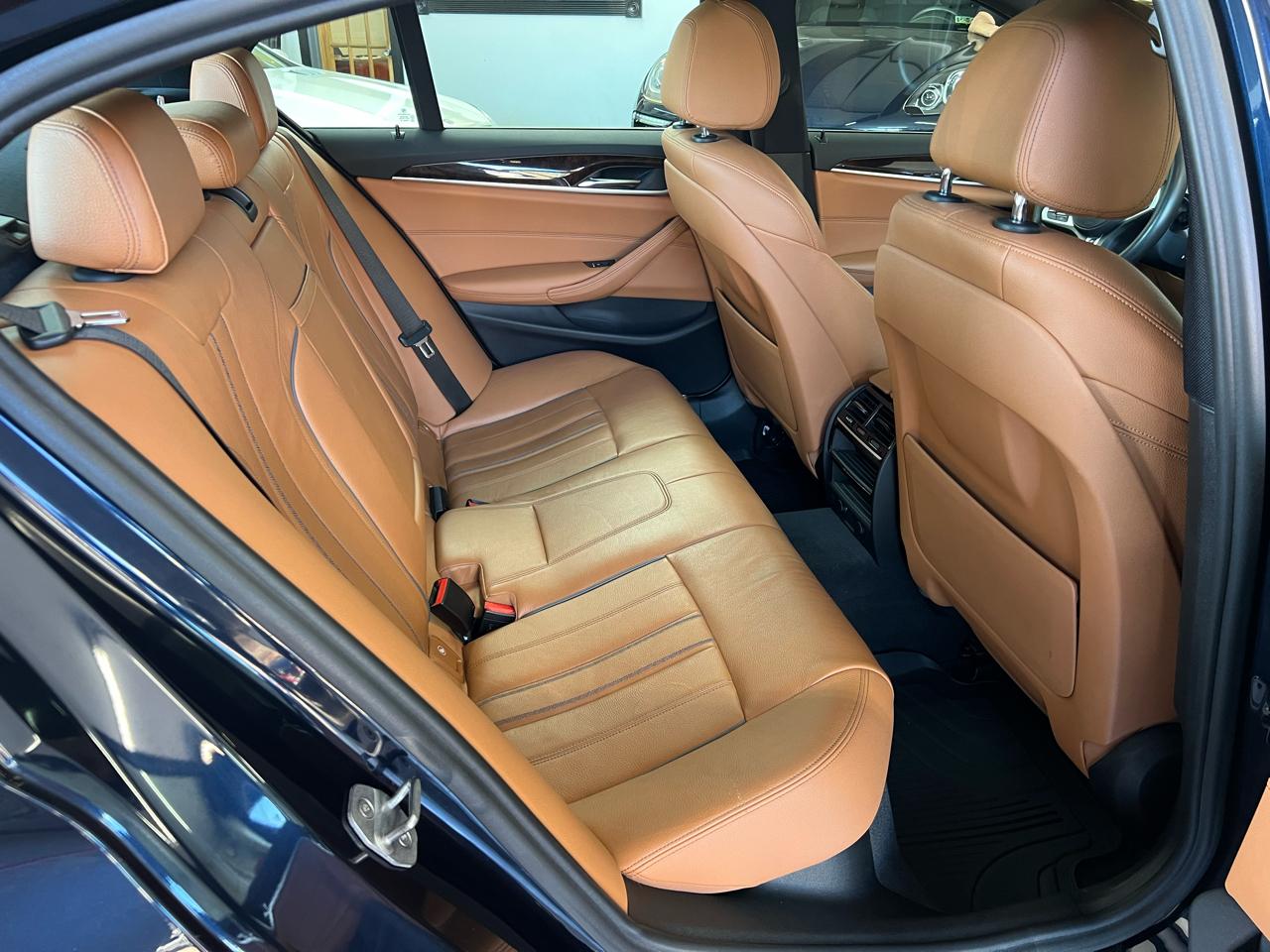 BMW 5-Series 530i xDrive 2018