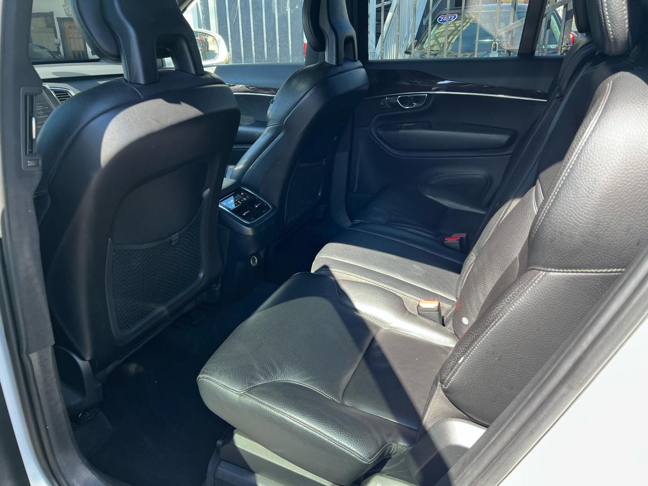 Volvo XC90 T6 Momentum AWD 2017