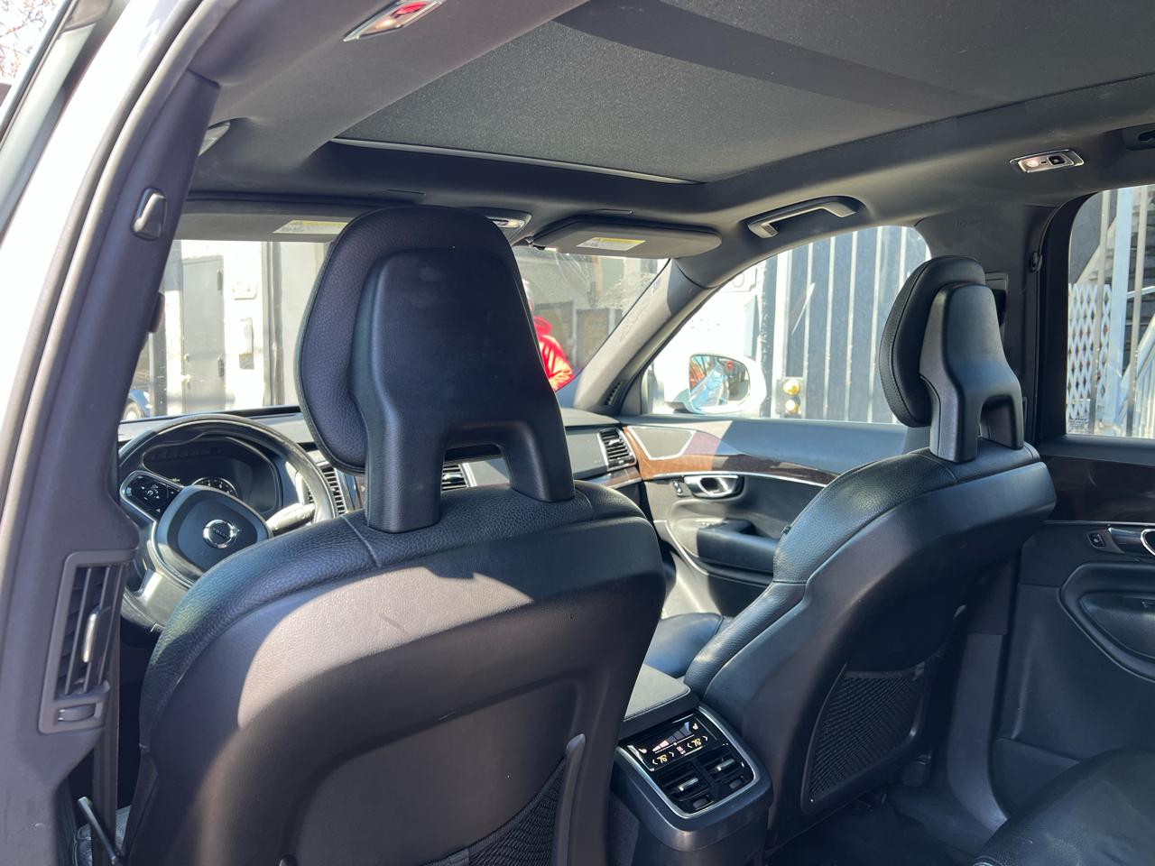 Volvo XC90 T6 Momentum AWD 2017