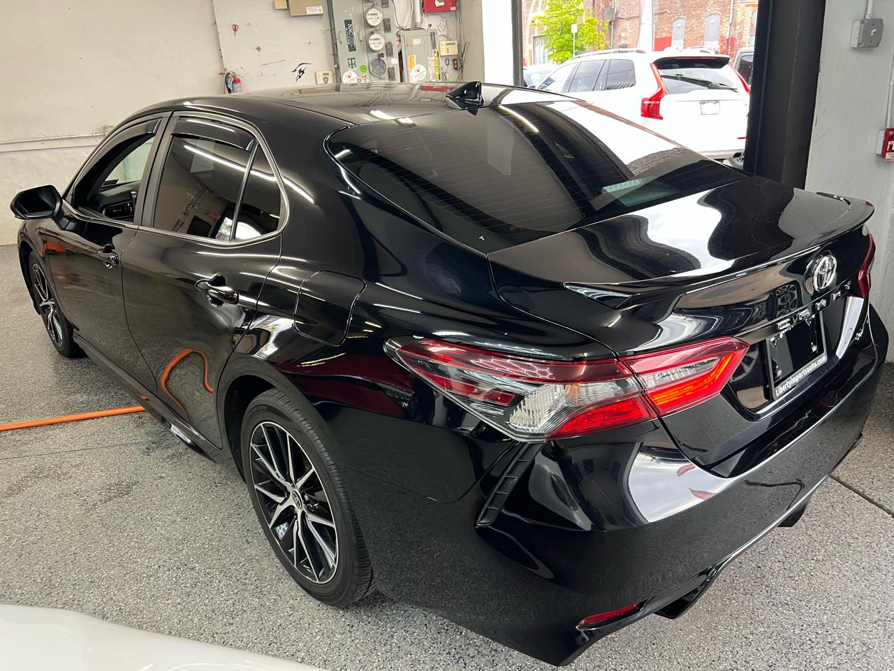 Toyota Camry SE 2022