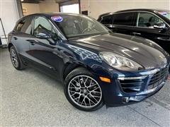 2017 Porsche Macan 