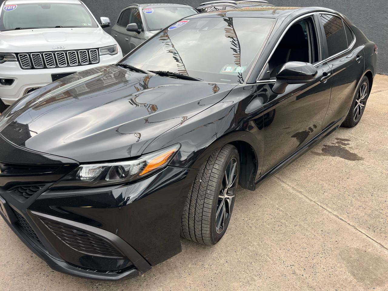 Toyota Camry SE Nightshade Edition AWD 2021